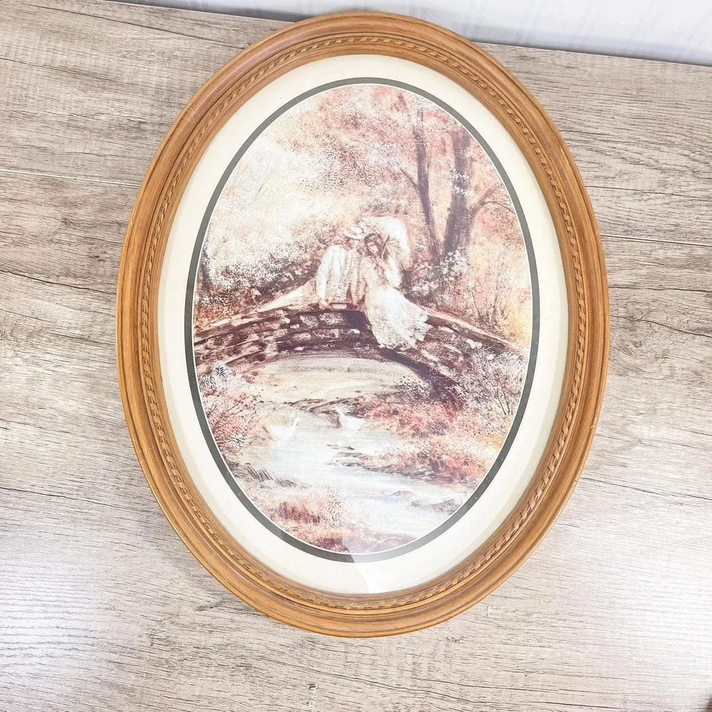 Vintage Oval Frame Nature‎ Picture - Vintage Wall Hanging